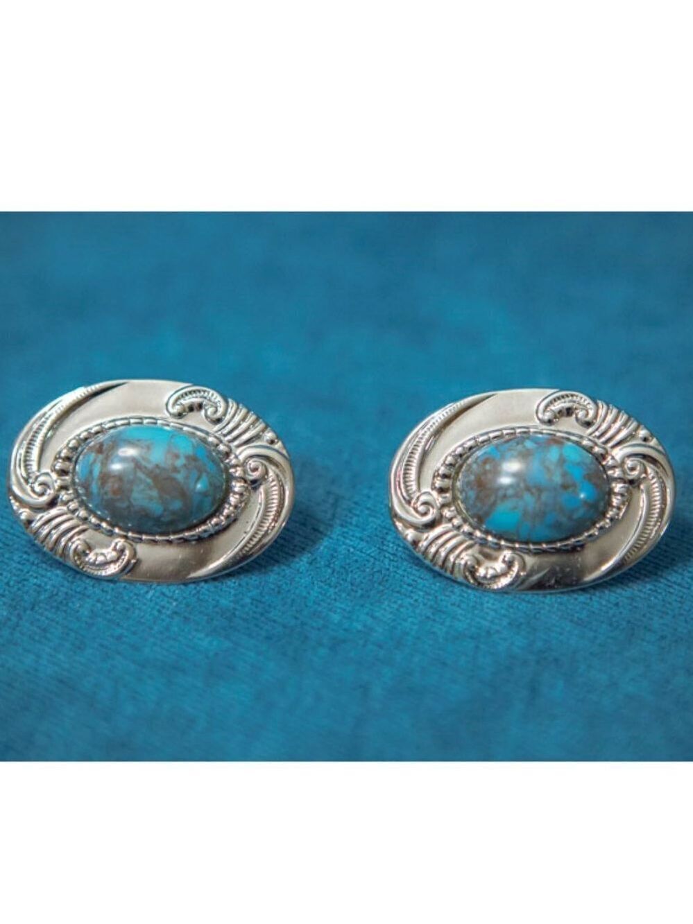 BEAUTIFUL VINTAGE Oval Polished Silver Tone Metal Clip On Earrings w Tur…
